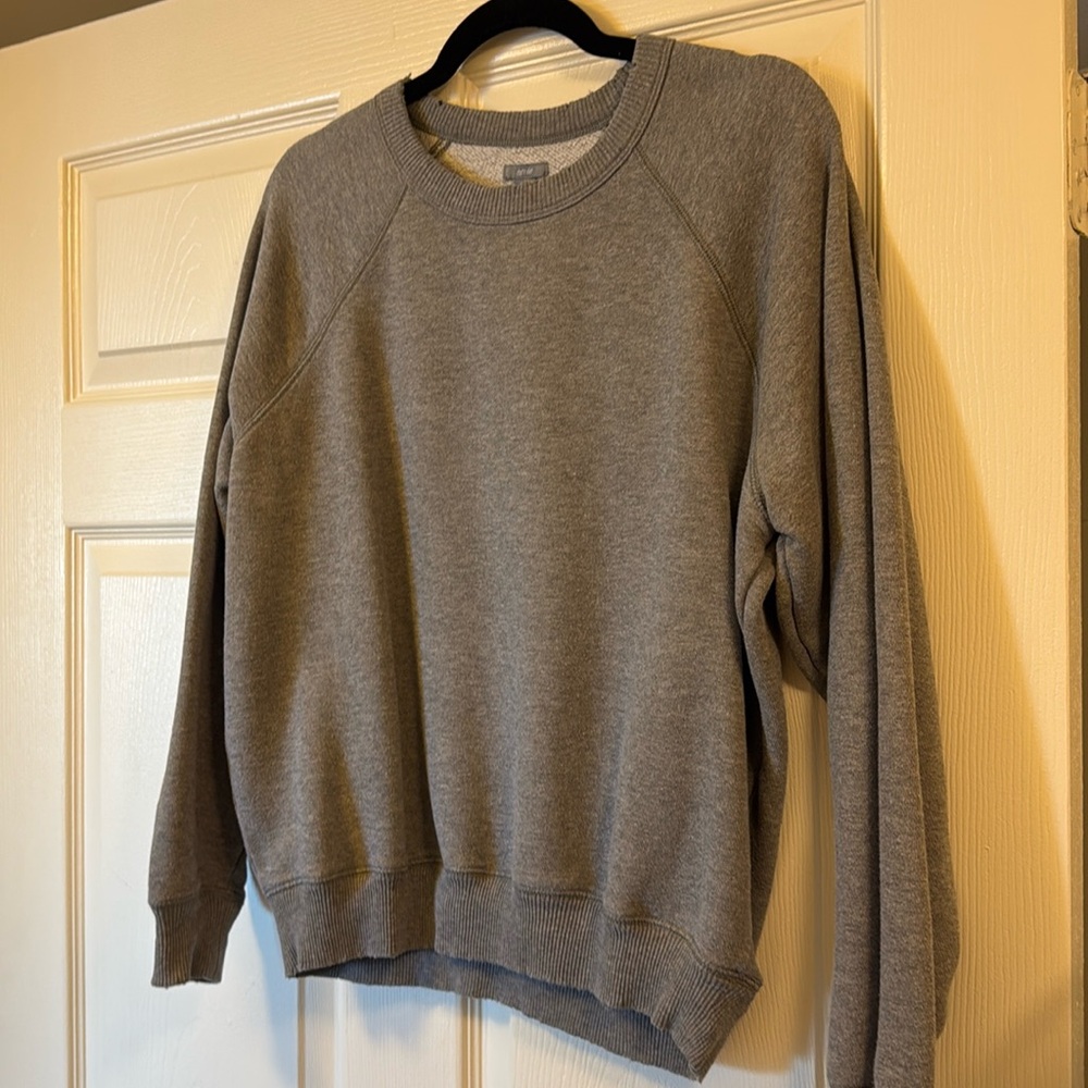 Aerie grey crewneck